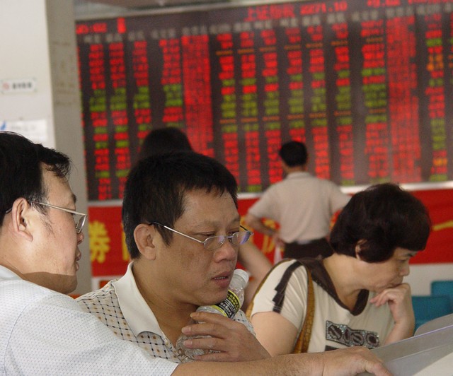 炒股多少钱能开户_炒股致富幻象_普通投资者亏损原因