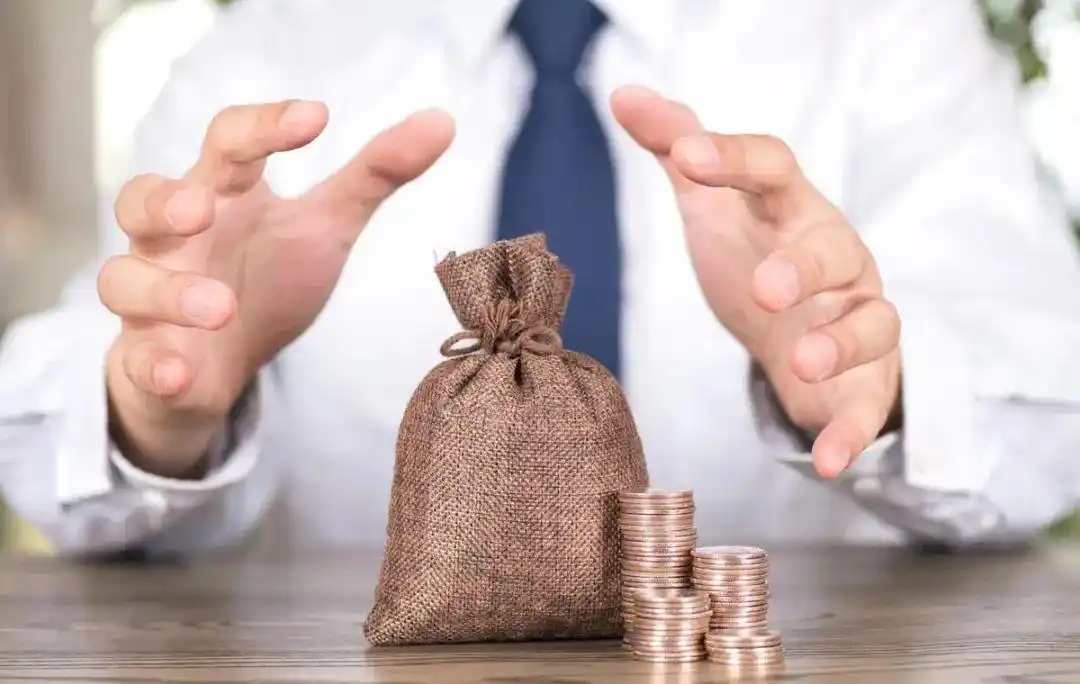 早期股民退出股市分析_炒股能赚钱吗_A股散户亏损原因