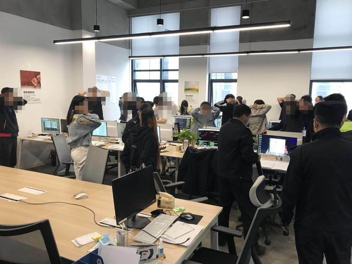 警惕虚假配资平台骗局，专业配资平台要选正规